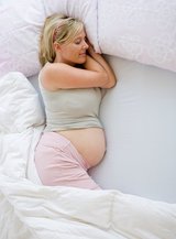 як краще спати вагітним