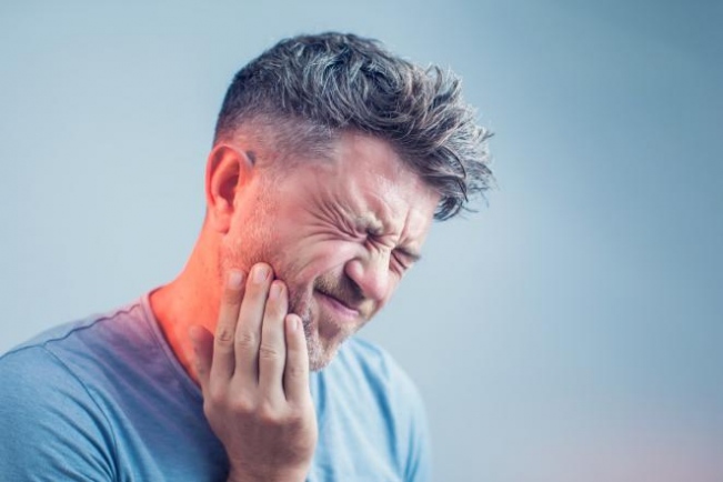 Що робити коли болить нерв зуба?